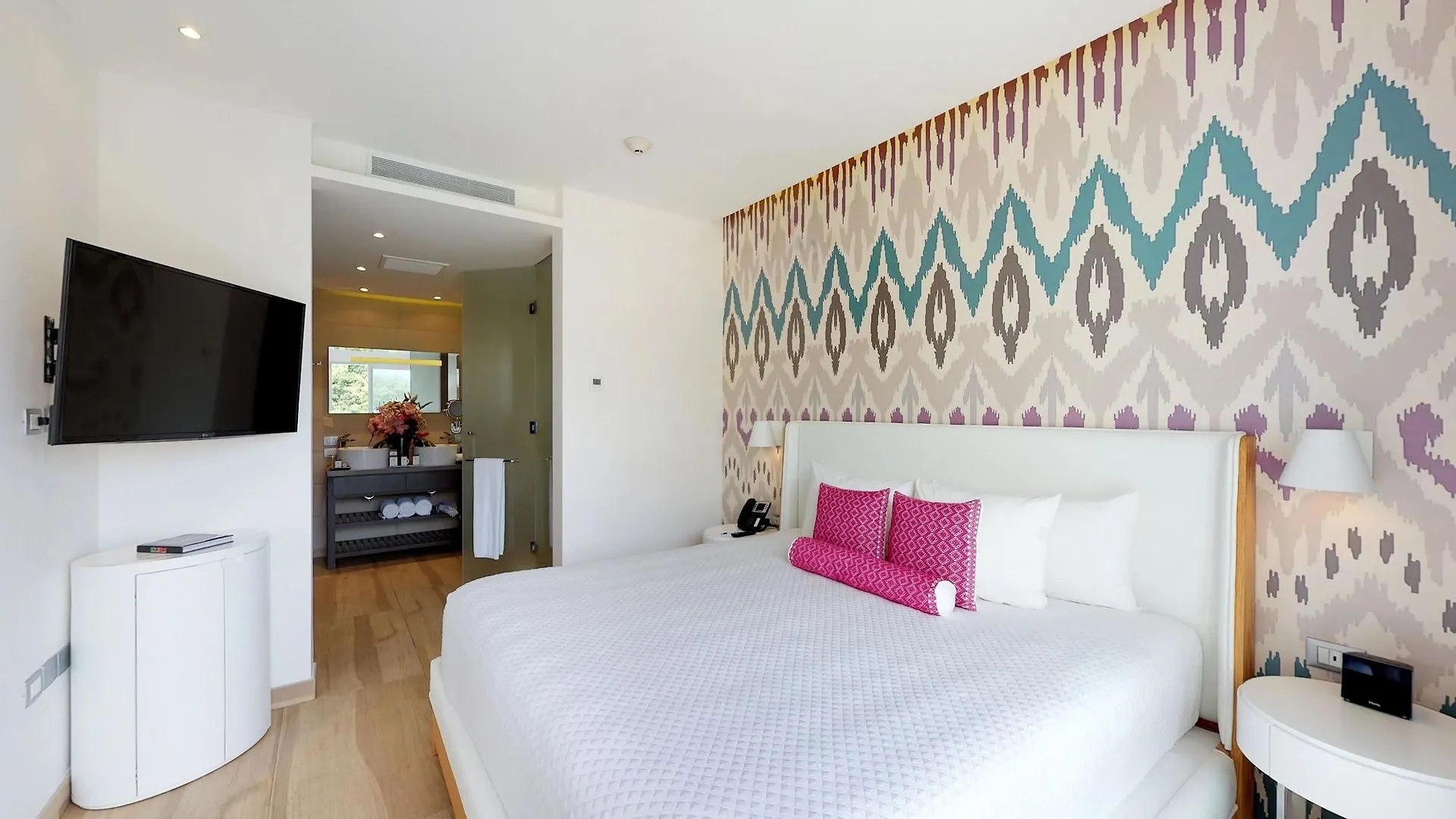 ***** Hotel Residences At The Fives Playa del Carmen Mexico